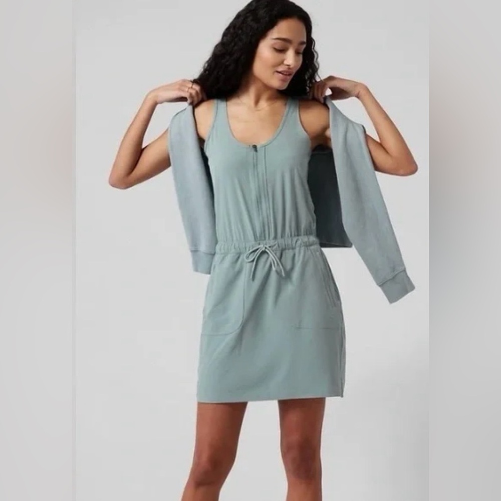 Athleta Expedition Skort Dress in Herb Olive Green